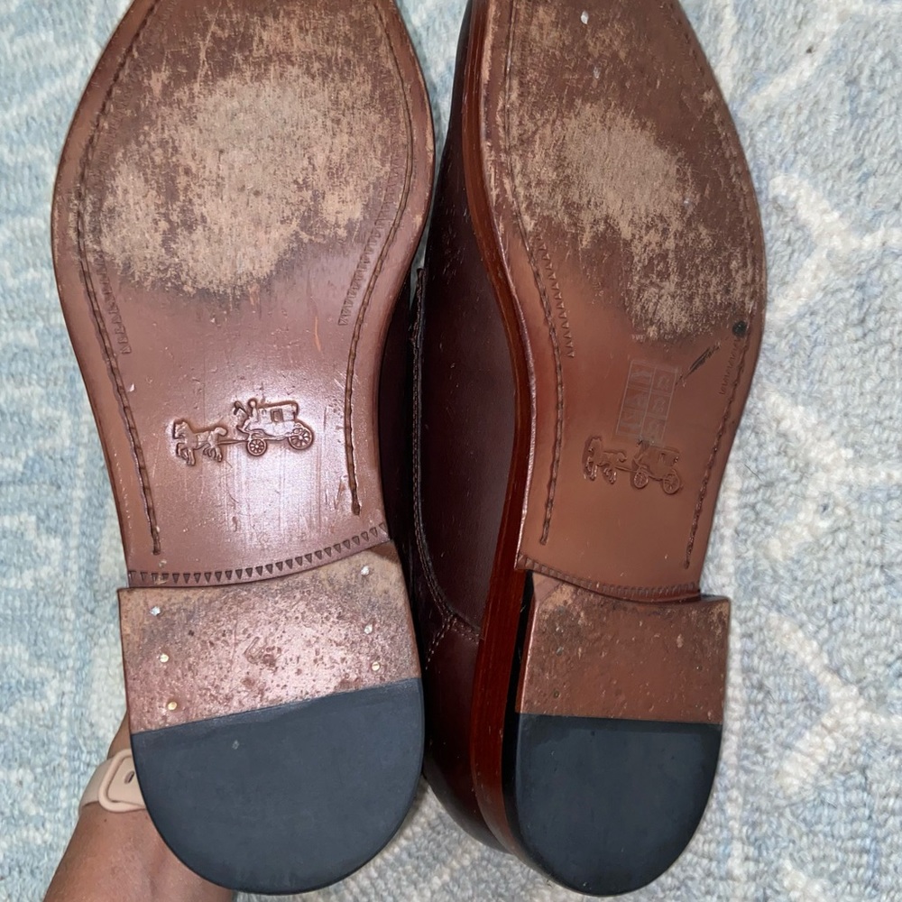 Men’s Coach Andrew Brown Leather Derby Dress Shoe - Picture 4 of 10